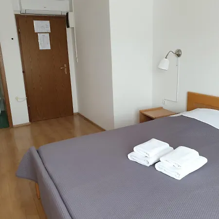 Sobe Mamalu Frühstückspension 3*