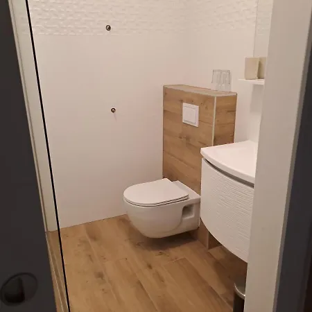 Sobe Mamalu 3* Valun