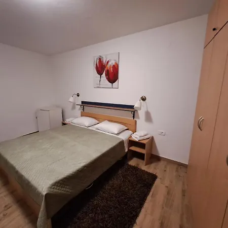 Sobe Mamalu Frühstückspension