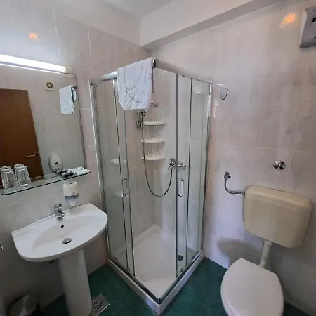 Sobe Mamalu 3*