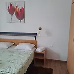 Sobe Mamalu Frühstückspension 3*