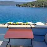 Sobe Mamalu 3* Valun