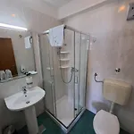 Sobe Mamalu 3*