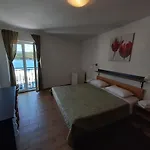 Sobe Mamalu Frühstückspension 3*