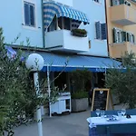 Frühstückspension Sobe Mamalu