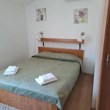 Sobe Mamalu Frühstückspension Valun
