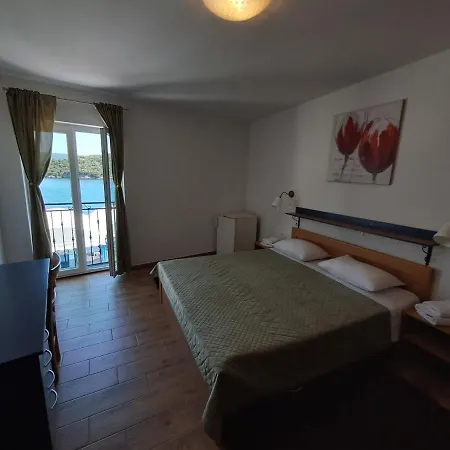 Sobe Mamalu Frühstückspension 3*