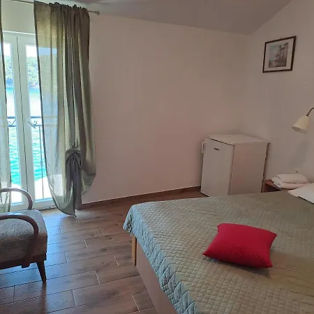 Bed and Breakfast Sobe Mamalu