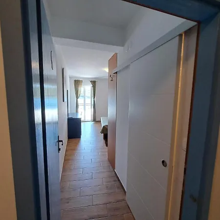 Bed and Breakfast Sobe Mamalu 3*