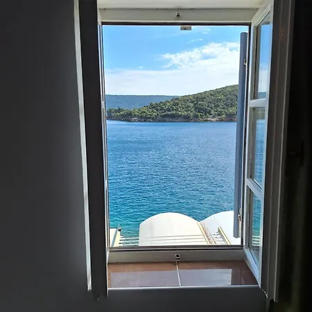 Sobe Mamalu Frühstückspension 3*