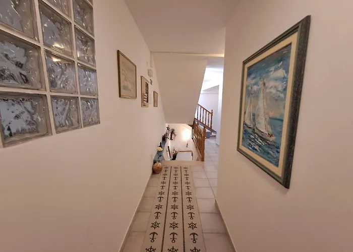 Sobe Mamalu Bed and Breakfast