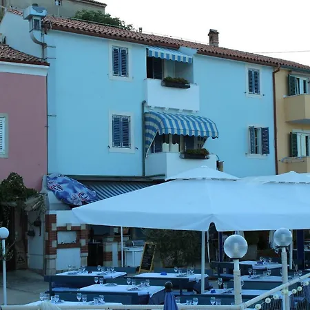 Bed & Breakfast Sobe Mamalu 3*